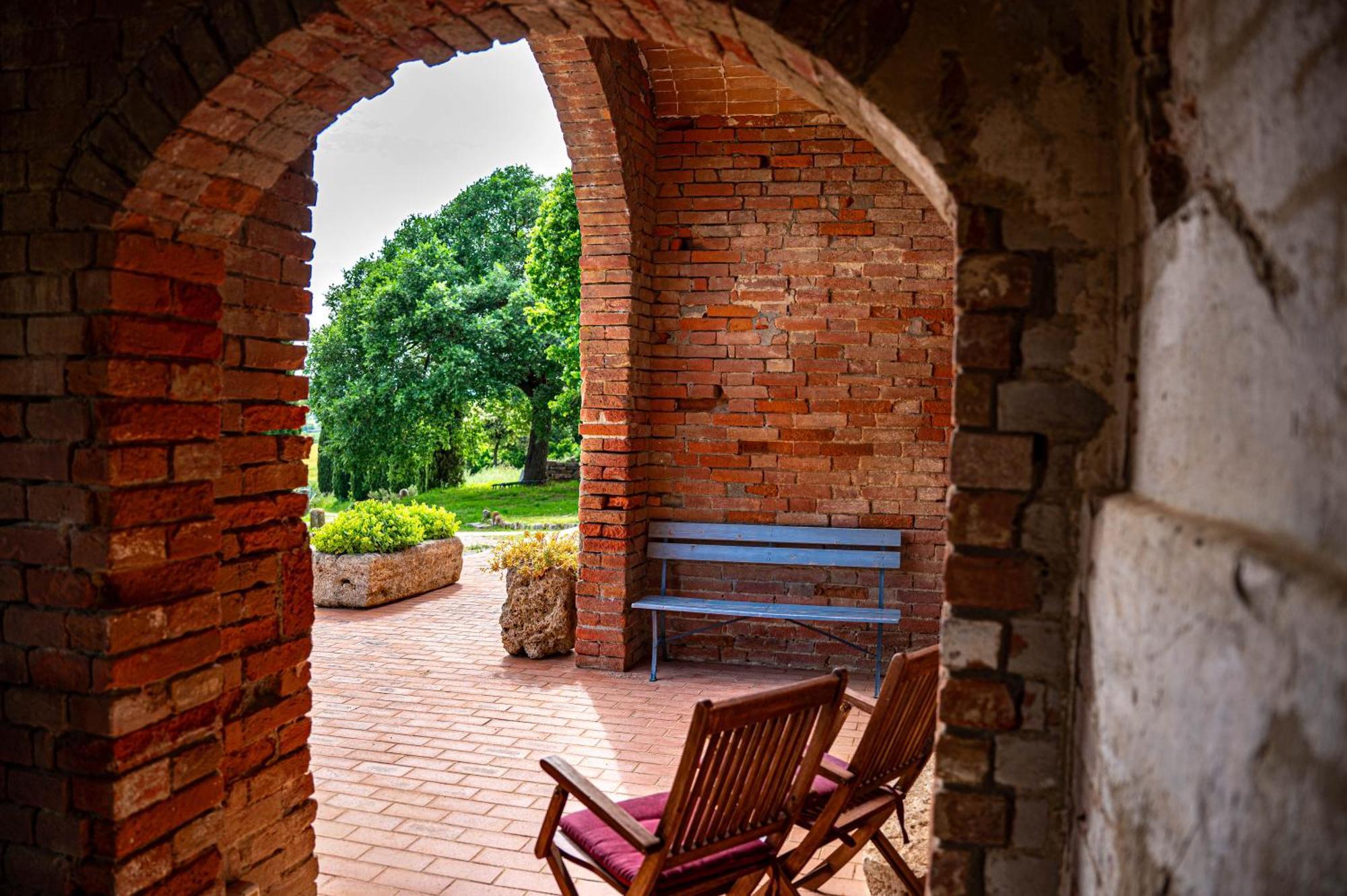 Agriturismo Poggio Antico Binami Eksteriør bilde