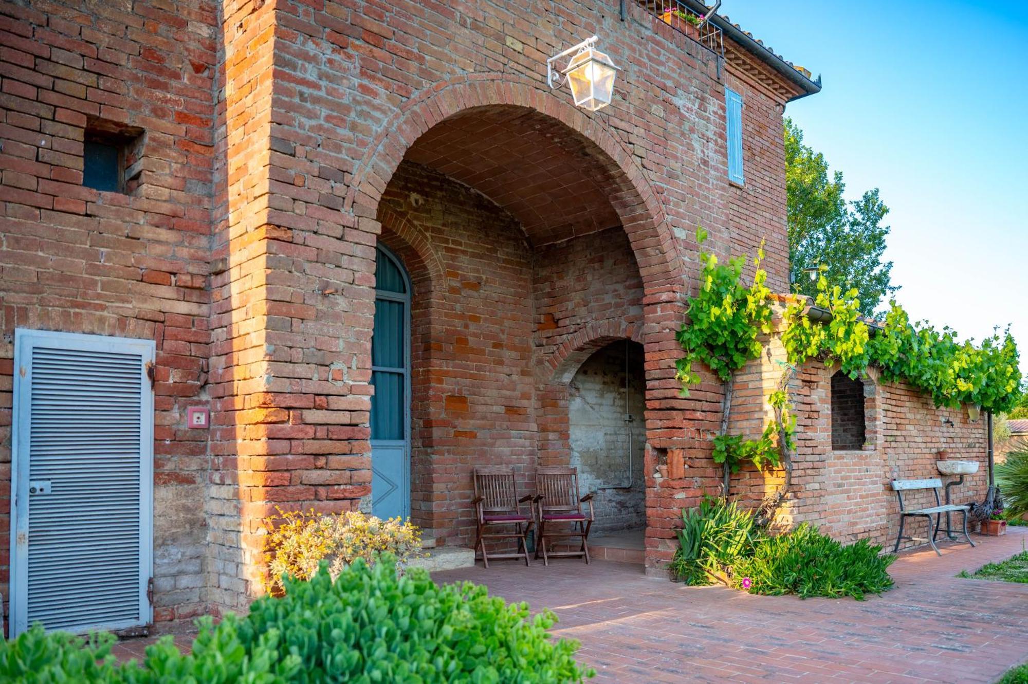 Agriturismo Poggio Antico Binami Eksteriør bilde